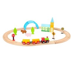 small foot Togbane, By og Land